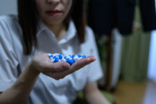 薬物依存症