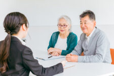 入退院支援:患者さんが安心して過ごせるよう地域へつなぐ(TSUNAGU)